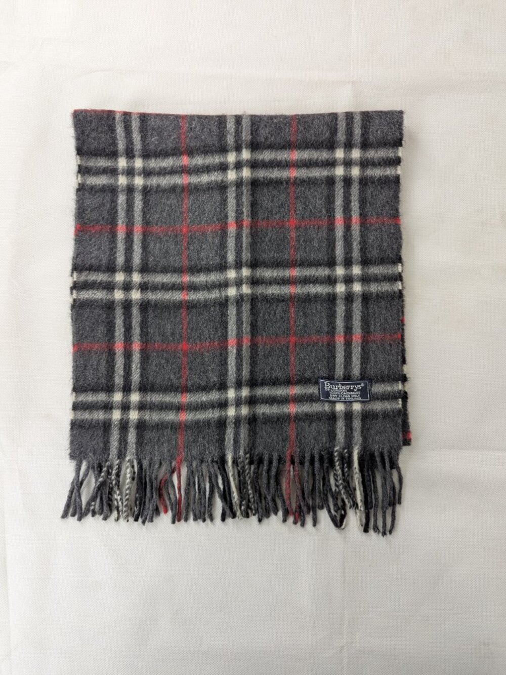Designer Burberry Gray 100% Cashmere Check Scarf Unisex - Picture 5 of 7